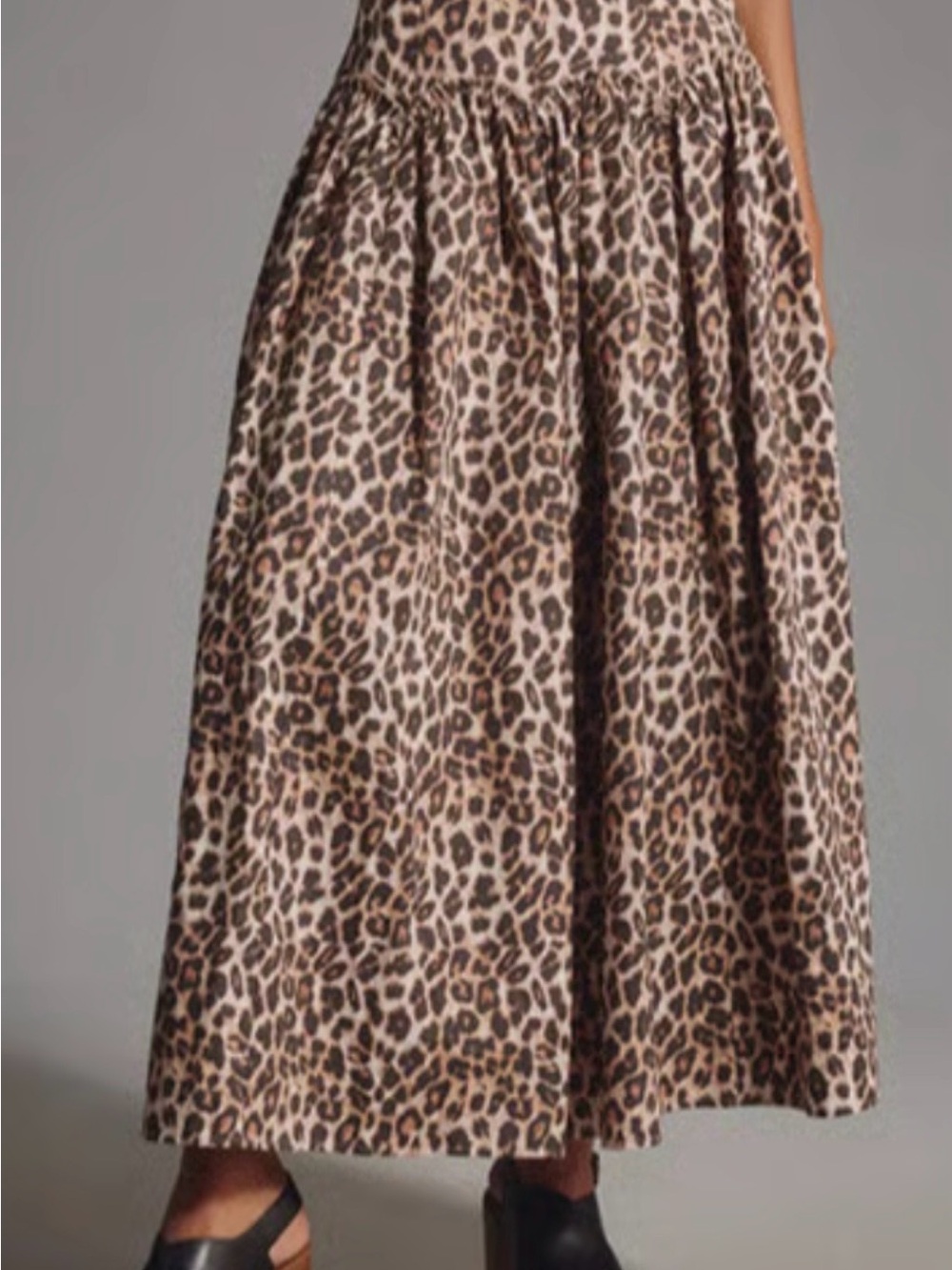 Leopard Print Maxi Skirt in Brown